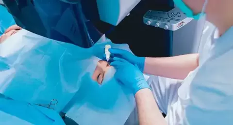 Bladeless LASIK: Procedure, Benefits, Cost & Recovery