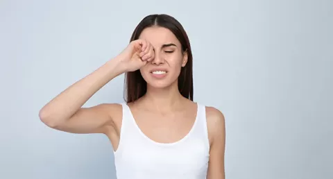 What is Conjunctivitis (Pink Eye)? Signs, Causes and Cure