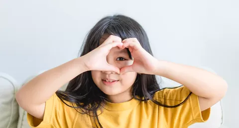 Child Eye Care Tips: Keep Your Kid's Vision Healthy & Strong