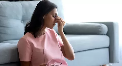 Pressure Behind the Eyes: Causes, Symptoms & Treatment